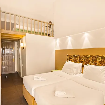 Aparthotel Kalogria 4*