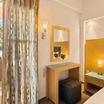 Hotel apartamentowy Kalogria Stoúpa