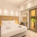 Kalogria Hotel apartamentowy 4*