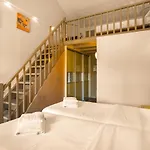Kalogria Hotel apartamentowy 4*