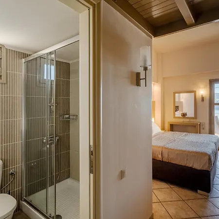 Апарт-отель Kalogria 4*