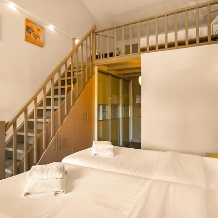 Kalogria Апарт-отель 4*