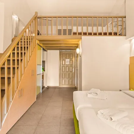 Lejlighedshotel Kalogria Stoúpa