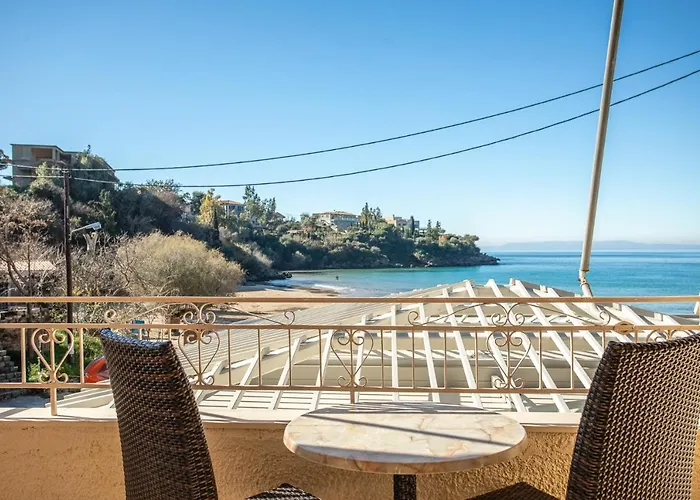 Kalogria Aparthotel Stoúpa