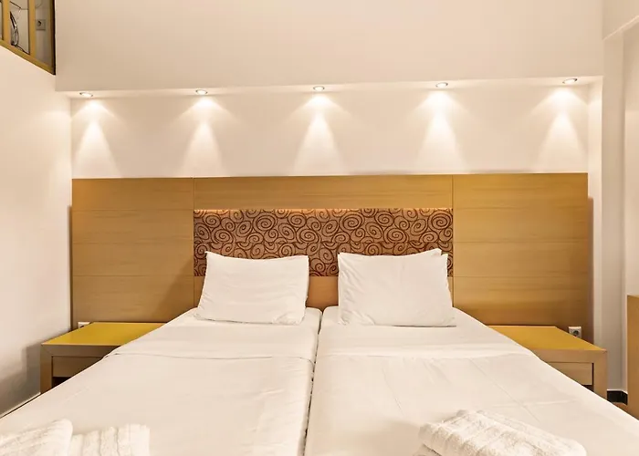 Aparthotel Kalogria 4*